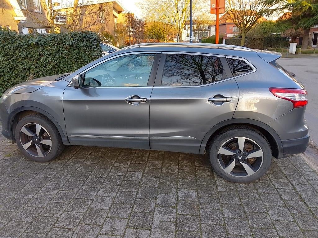 Nissan Qashqai J11 D03 2017 93500 km, toit panoramique, Argent ou Gris, Achat, Noir, 5 portes