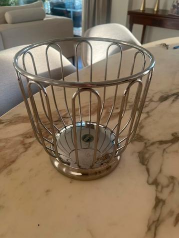 Alessi fruitmand beschikbaar voor biedingen