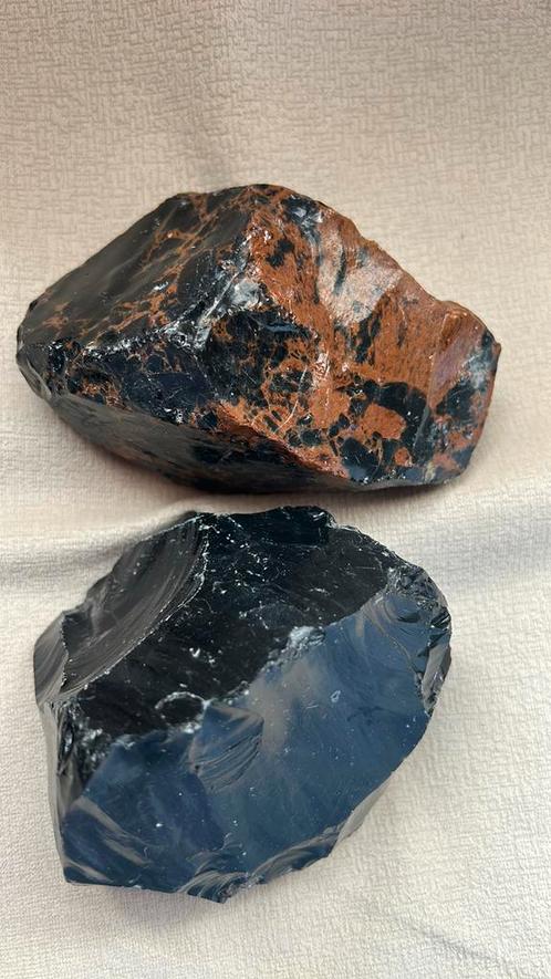 Obsidienne rouge acajou et noire, Collections, Minéraux & Fossiles, Minéral