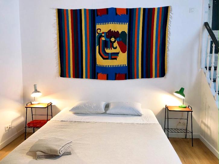 Charmant studio vintage à Bruxelles, Immo, Appartementen en Studio's te huur, Brussel, 20 tot 35 m²