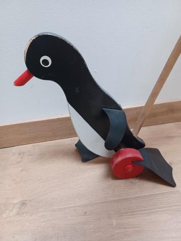 Pinguïn houten speelgoed disponible aux enchères