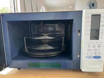 Samsung combi oven CE106KT beschikbaar voor biedingen