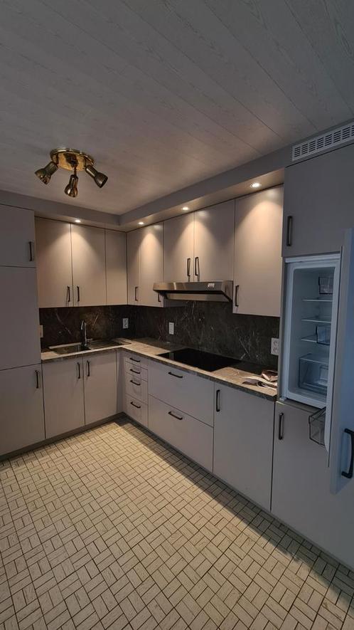 Keuken, Huis en Inrichting, Keuken | Complete keukens, Zo goed als nieuw, Grijs, Ophalen