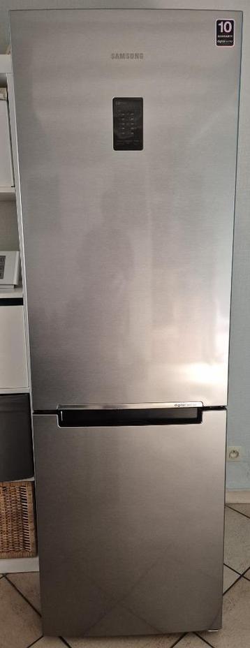 Zilverkleurige Samsung koelkast-diepvries 304L, Ophalen, Gebruikt, 200 liter of meer, Met aparte vriezer