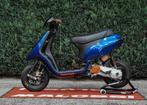 Piaggio typhoon (Race), Fietsen en Brommers, Ophalen, Zip