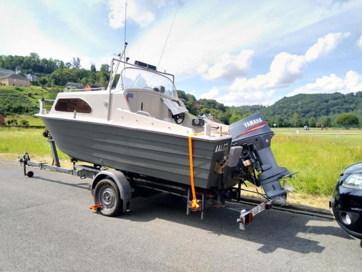Boot en motor 60 PK, Watersport en Boten, Speedboten, Gebruikt, 3 tot 6 meter, Benzine, Minder dan 70 pk, Polyester, Buitenboordmotor