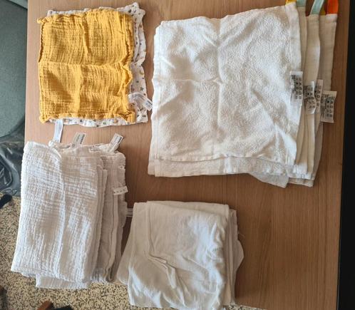 Diverse tetradoeken, Kinderen en Baby's, Badjes en Verzorging, Zo goed als nieuw, Overige typen, Ophalen