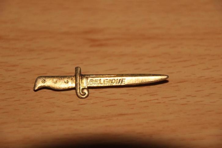 ABBL WW1 memorabilia miniature baionette M-1889 "Belgique", Collections, Objets militaires | Général, Armée de terre, Envoi