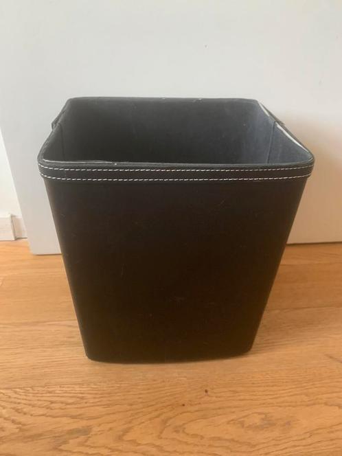 zwarte leren bureaumand, Huis en Inrichting, Woonaccessoires | Prullenbakken, Gebruikt, Minder dan 50 cm, Ophalen of Verzenden