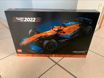 Lego Technic set 42141 McLaren Formule 1 Wagen (PIRELLI)