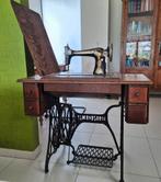 Singer naaimachine van 1922 met voetbediening, Antiek en Kunst, Antiek | Naaimachines, Ophalen