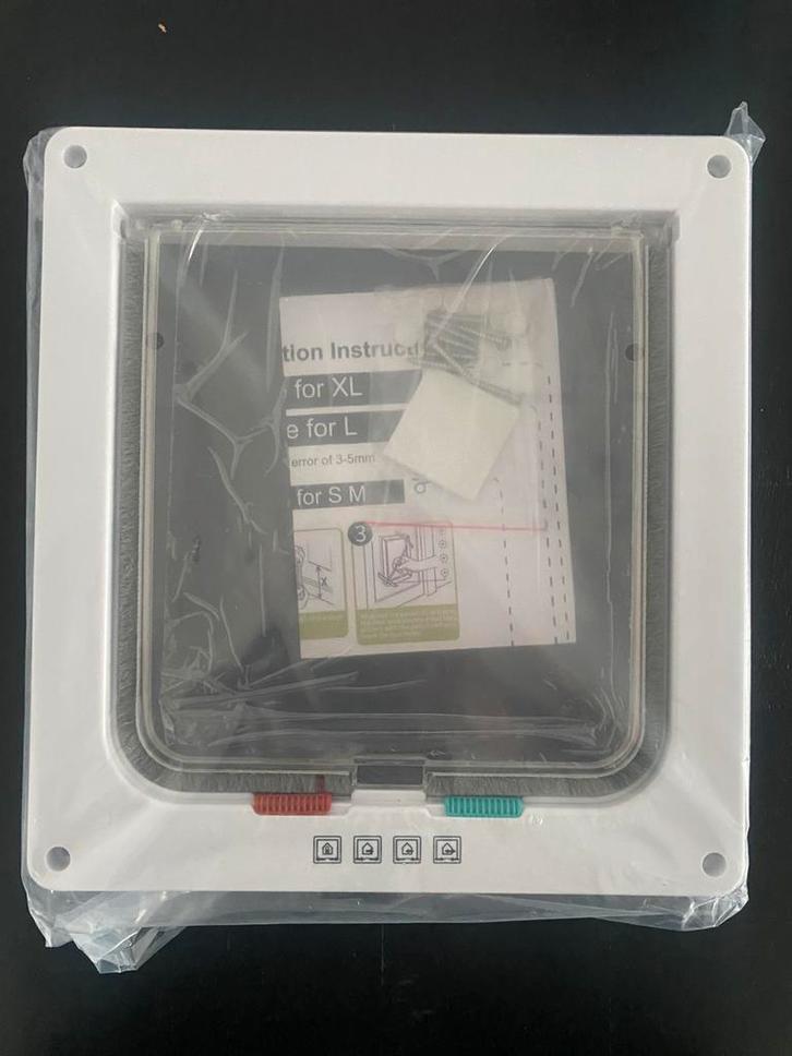 Kattenluik met magnetische sluiting, Dieren en Toebehoren, Katten-accessoires, Nieuw, Ophalen of Verzenden