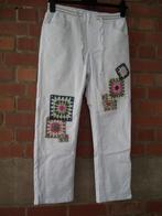 Witte 3/4 broek voor dames. Maat 44 (Paprika) Nieuw, Kleding | Dames, Broeken en Pantalons, PAPRIKA, Verzenden, Wit, Maat 42/44 (L)