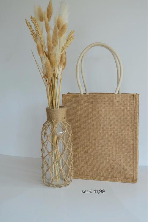Vaas afgewerkt in macramé met droogbloemen, Huis en Inrichting, Woonaccessoires | Droogbloemen, Nieuw, Ophalen of Verzenden
