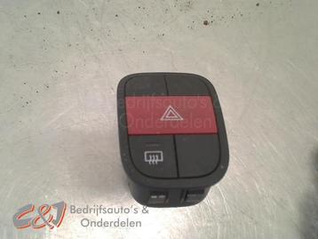 Paniekverlichtings Schakelaar van een Citroen Nemo beschikbaar voor biedingen