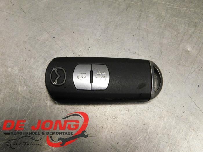 Clé d'un Mazda CX-5, Autos : Pièces & Accessoires, Autres pièces automobiles, Mazda, Utilisé, 3 mois de garantie, Enlèvement ou Envoi