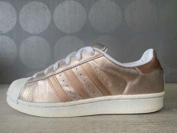 ADIDAS ORIGINALS Superstar sneakers rosé metallic maat 371/3 beschikbaar voor biedingen