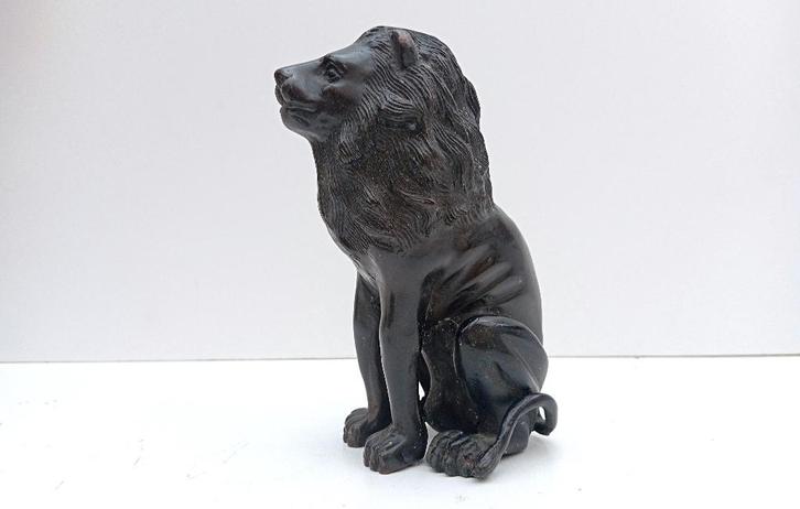 ancienne statue de lion en bronze, Antiquités & Art, Antiquités | Bronze & Cuivre, Bronze, Enlèvement ou Envoi