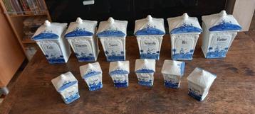 Mooie vintage keukenvoorraadpotten. beschikbaar voor biedingen