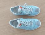 Sneakers Momino maat 34, Kinderen en Baby's, Kinderkleding | Schoenen en Sokken, Gebruikt, Momino, Meisje, Schoenen