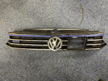 VW Passat B8 GTE bumpergrill grill