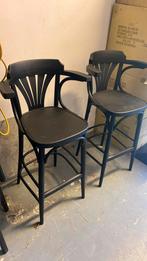 2 Houten barstoelen style thonet, Ophalen