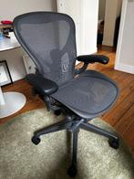 Herman Miller bureaustoel, Huis en Inrichting, Bureaustoelen, Ophalen, Zo goed als nieuw, Grijs, Bureaustoel