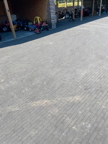 Klinkers beschikbaar voor biedingen