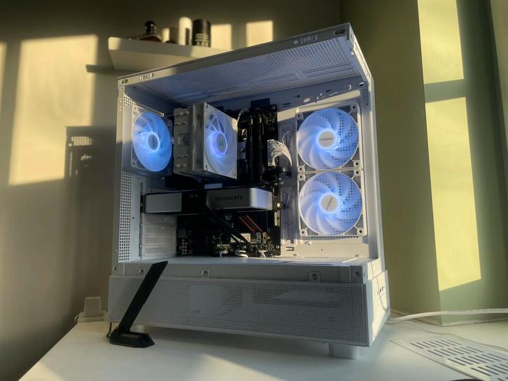 Game PC - Ryzen 5 5600 | RTX 3060 Ti FE| ASUS ROG| 1TB NVMe, Computers en Software, Desktop Pc's, Zo goed als nieuw, 4 Ghz of meer