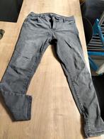 Grijze jeans, Kleding | Dames, Spijkerbroeken en Jeans, Gedragen, C&A, Grijs, W33 - W36 (confectie 42/44)