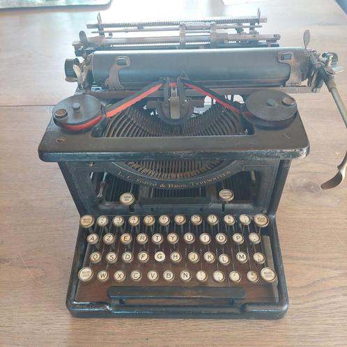 vintage schrijfmachine, Antiek en Kunst, Antiek | Kantoor en Zakelijk, Ophalen