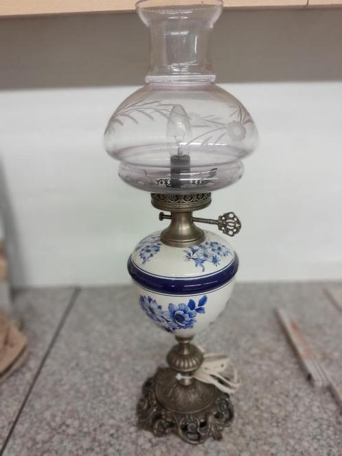 Lampe de table de style Delft en porcelaine bleu cobalt - Vi, Antiquités & Art, Antiquités | Éclairage, Enlèvement ou Envoi