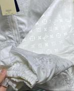 Louis Vuitton Monogram Reversible Nylon Windbreaker, Ophalen, Wit, Nieuw, Louis Vuitton