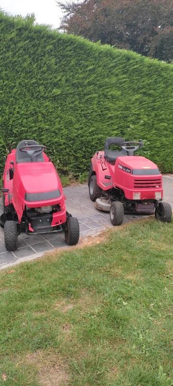 Honda 2114 v-twin - hf 2113, Jardin & Terrasse, Tondeuses autoportées, Enlèvement, Comme neuf