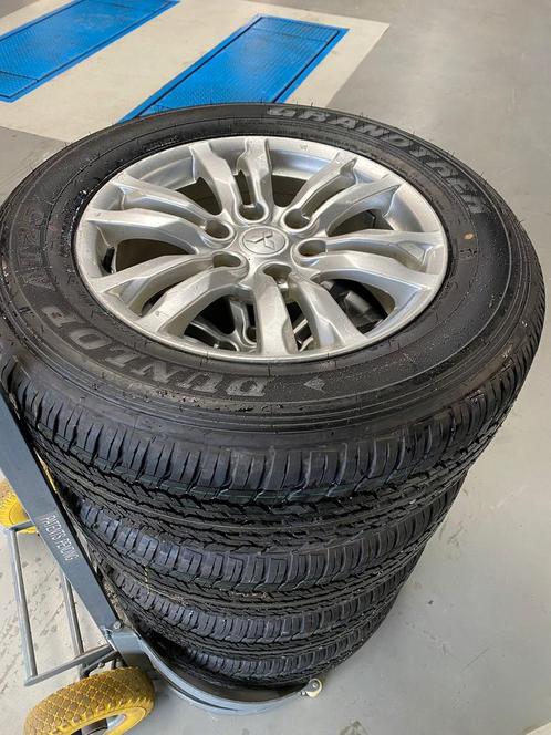 Set Terreinwielen Mitsubishi Pajero / L200 / Pajero Sport, Auto diversen, Overige Auto diversen, Ophalen