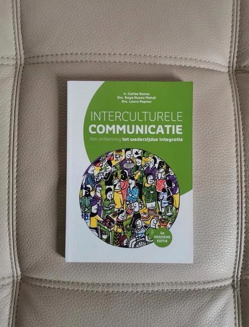 Raya Nunez-Mahdi - Interculturele communicatie, Boeken, Wetenschap, Zo goed als nieuw, Ophalen of Verzenden