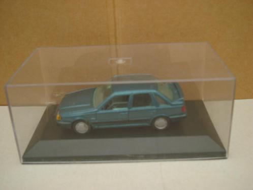 VOLVO 440 TURBO,UIT 1989,OP SCHAAl 1/43., Hobby & Loisirs créatifs, Voitures miniatures | 1:43, Comme neuf, Autres marques, Enlèvement ou Envoi