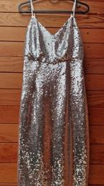zilveren tweedelige jurk, Vêtements | Femmes, Robes, Taille 36 (S), Porté, Autres couleurs, Sous le genou