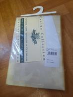 nieuw ovalen tafelkleed 100%katoen ruitjes 175 x 240cm, Huis en Inrichting, Ophalen of Verzenden, Nieuw