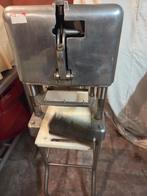 Vleesprikmachine goede staat, Ophalen