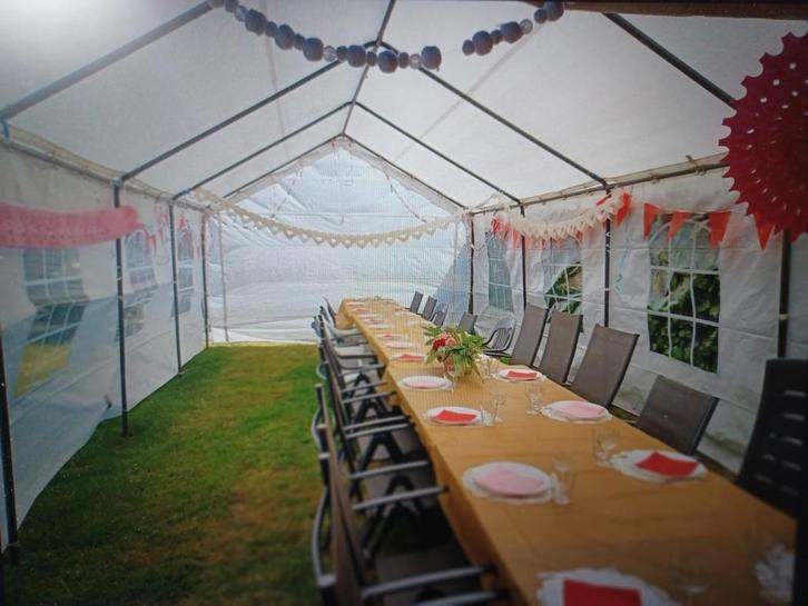 Grote witte partytent van 8 op 4 meter, Tuin en Terras, Partytenten, Gebruikt, Partytent, 2 meter of meer, 8 meter of meer, 4 tot 6 meter