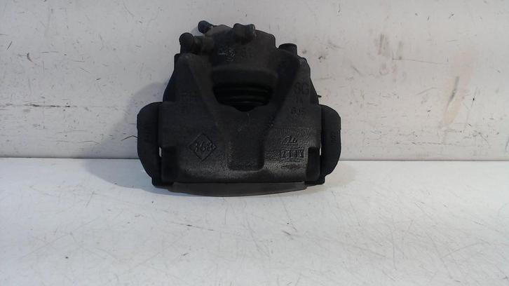 Remklauw rechts voor Dacia Lodgy, Auto-onderdelen, Remmen en Aandrijving, Dacia, Gebruikt, Herkomst onderdeel bekend, 12 maanden garantie