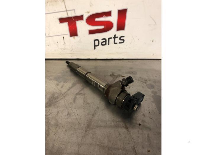 Injecteur (diesel) d'un Audi A4, Autos : Pièces & Accessoires, Systèmes à carburant, Audi, Utilisé, 3 mois de garantie, Enlèvement ou Envoi