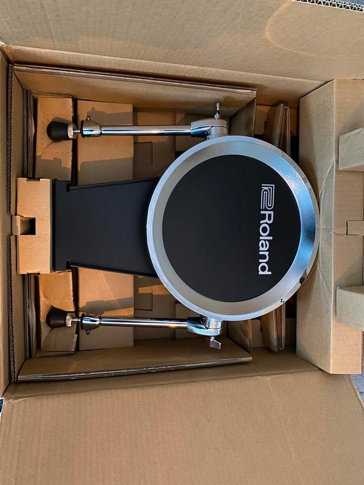 Roland kick pad KD12, Musique & Instruments, Batteries & Percussions, Comme neuf, Roland, Enlèvement ou Envoi