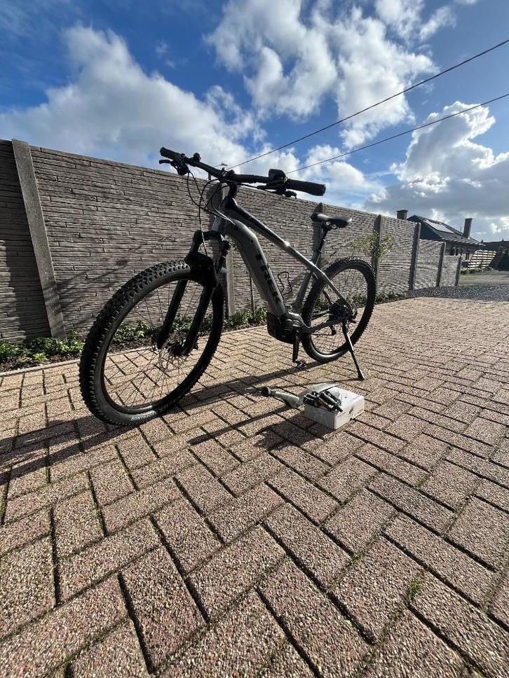 Trek e-mtb, Fietsen en Brommers, Elektrische fietsen, Ophalen