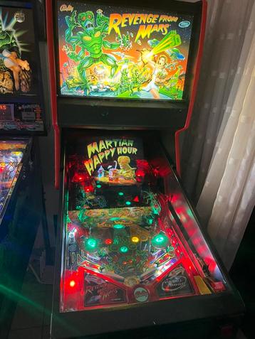 Flipper creatute F T black lagoon et revenge from mars beschikbaar voor biedingen