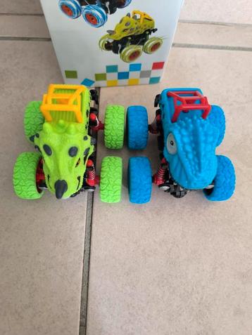 speelgoedautoset van 2 monstertruck dinosaurusauto's baby beschikbaar voor biedingen