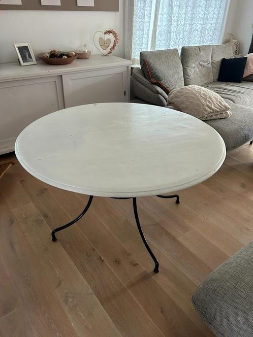 table à manger ronde pour 4 à 6 personnes, Maison & Meubles, Tables | Tables à manger, Utilisé, Rond, Pin, Enlèvement