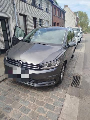 Te koop Volkswagen Touran 7zit beschikbaar voor biedingen