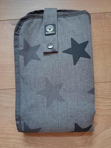 Dooky 3-in-1 Changing Pack Grey Stars. beschikbaar voor biedingen